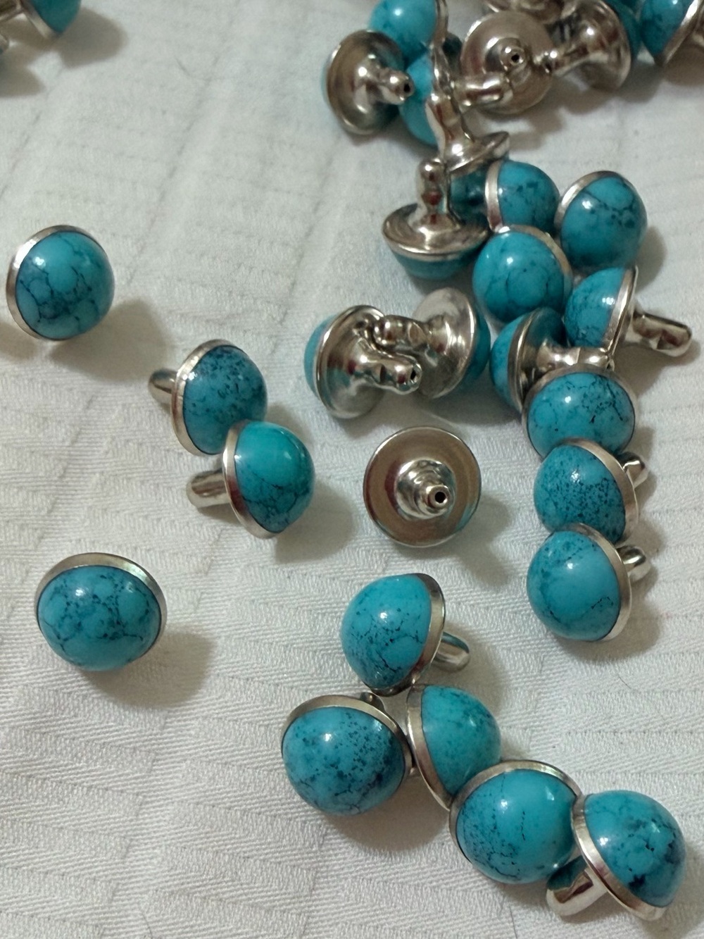 Round Turquoise Studs replacement VALENTINO like❤️ - Picture 4 of 10